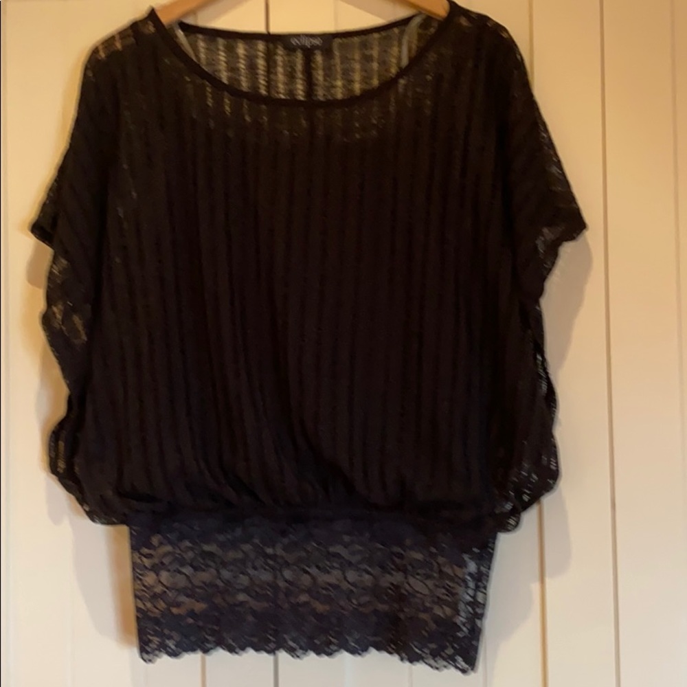 NWTR Eclipse  lace batwing  top,  Med